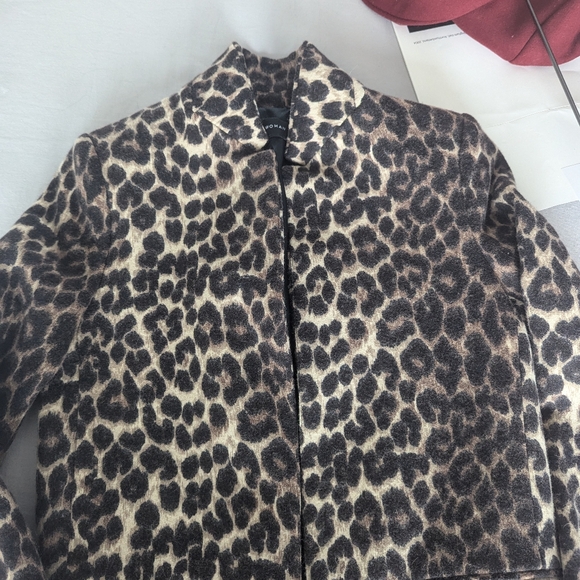 Zara leopard print coaot - Picture 2 of 3